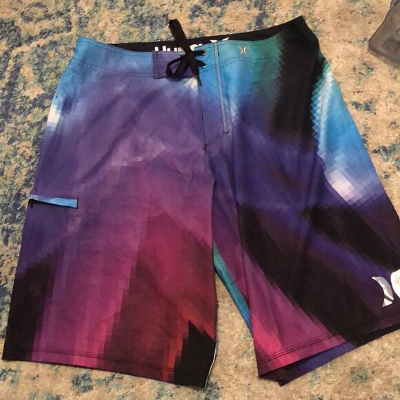 Hurley Phantom Board Swim Shorts - Picture 1 of 5